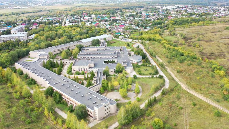 Самара — с бассейном